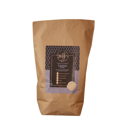 Braune Papiertüte, Etikett mit Muster Marke MY, Lamm mit Hirse und Patinake.