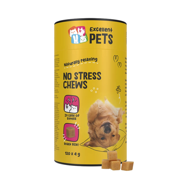 Runde Dose mit gelbem Etikett, beschriftet mit 'Excellent PETS', 'NO STRESS SOFT CHEWS' und '120 x 4 g'. Abgebildeter Hund auf einem Kissen.