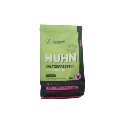 Grünes und schwarzes 5-kg-Paket kaltgepresstes Trockenfutter für Hunde mit Huhn, Kartoffel und Pastinake von dr. ziegler