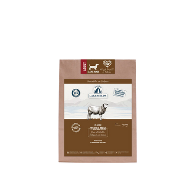 Braunes Lakefields Hundefutterpaket mit Lammillustration und Text 'Classic Weidelamm' für kleine Rassen.