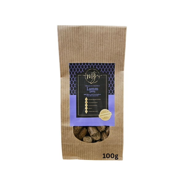 Braune Papiertüte, Etikett mit Muster Marke MY, Lamm mit Hirse und Patinake 100g