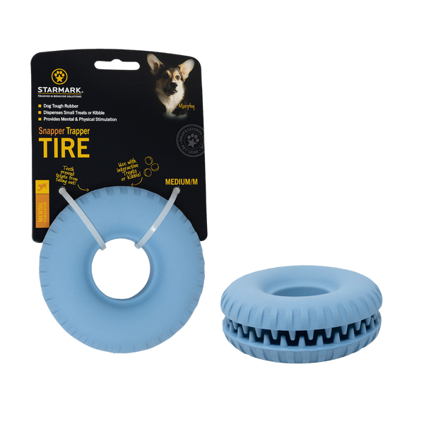 Verpackung des Starmark Everlasting Treat Tire, in blau, Hundespielzeug mit Loch in der Mitte, für mittlere Hunde.