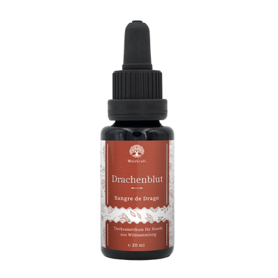 Braunes Glasgefäß mit schwarzer Pipette, rotem Etikett und weißer Schrift, zeigt Produktname 'Drachenblut' von Waldkraft, Tierkosmetik für Hunde 20ml